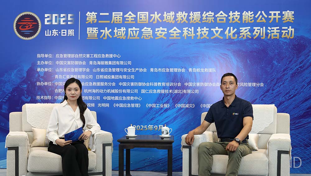 云南鳴眾教育施建全：積極開(kāi)展應(yīng)急救援培訓(xùn)，提升群眾自救、互救能力