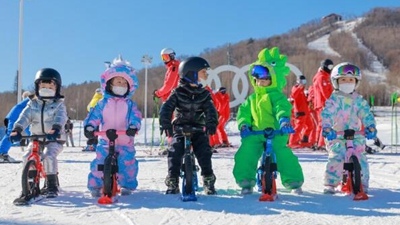 吉林各大雪場(chǎng)&ldquo;開板&rdquo;，新玩法續(xù)寫冰雪熱